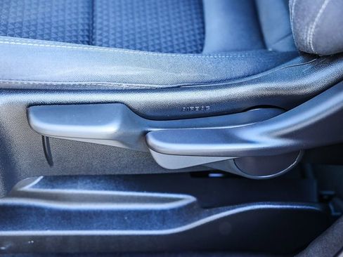 Used 2023 Chevrolet Bolt EUV LT w/ Driver Confidence Package image 31