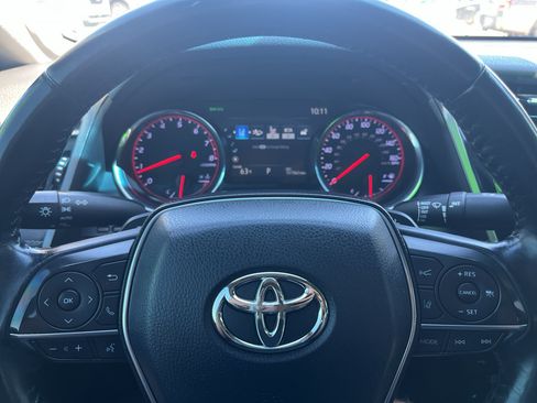 Used 2020 Toyota Camry XSE w/ Navigation Package FWD image 15
