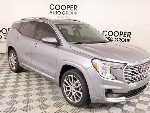 Used 2023 GMC Terrain Denali image 1