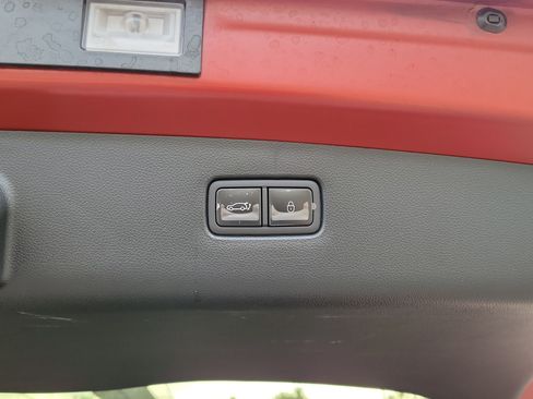 Certified 2026 Genesis GV70 2.5T Select AWD/4WD image 19