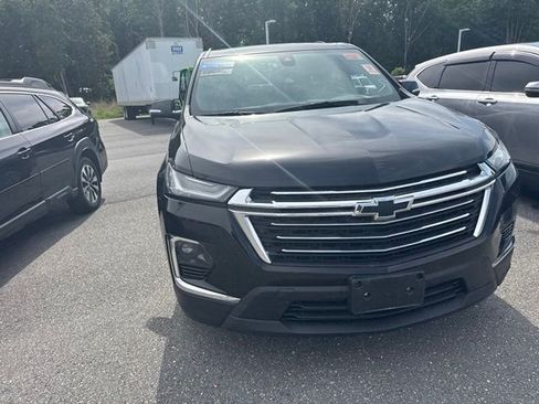Used 2023 Chevrolet Traverse LT AWD/4WD image 4