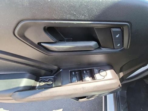 Used 2024 Chevrolet Colorado W/T RWD image 24