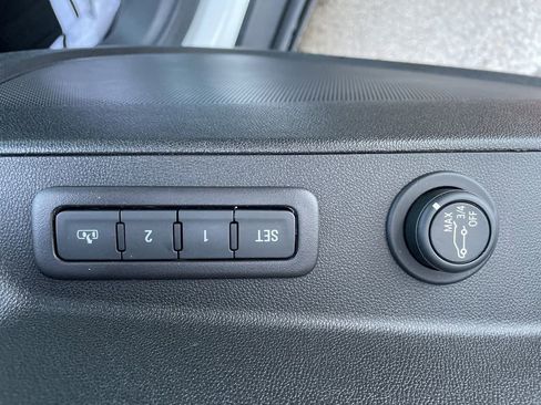 Used 2020 Chevrolet Equinox Premier w/ LPO, Floor Liner Package image 26