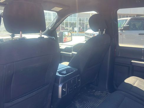 Used 2018 Ford F150 XLT w/ Equipment Group 302A Luxury AWD/4WD image 18
