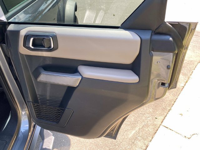 Used 2023 Ford Bronco Wildtrak AWD/4WD image 35