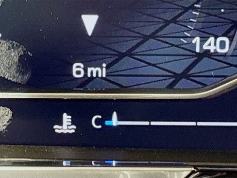 New 2025 GMC Sierra 2500 SLE w/ SLE Value Package; image 12