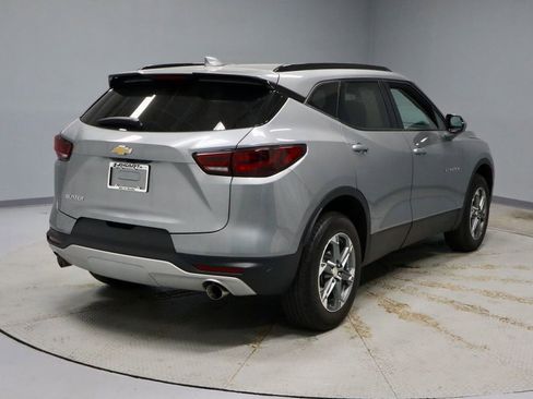 Used 2023 Chevrolet Blazer LT w/ Convenience Package FWD image 11