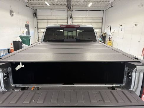 New 2026 GMC Sierra 1500 Elevation w/ Preferred Package AWD/4WD image 16