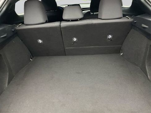 Used 2018 Toyota C-HR XLE FWD image 13