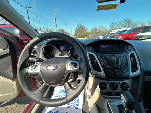 Used 2013 Ford Focus SE image 20
