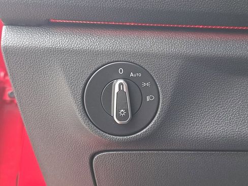 Used 2021 Volkswagen Jetta SEL FWD image 24