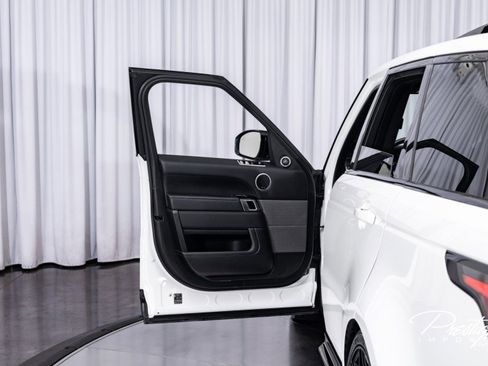 Used 2022 Land Rover Range Rover Sport HSE Silver Edition image 25