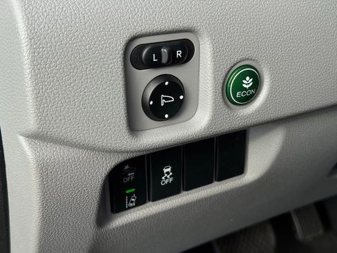 Used 2019 Honda Pilot EX image 28