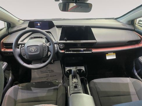 New 2026 Toyota Prius Plug-In Hybrid image 10