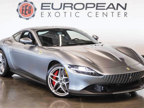 Used 2021 Ferrari Roma RWD image 1