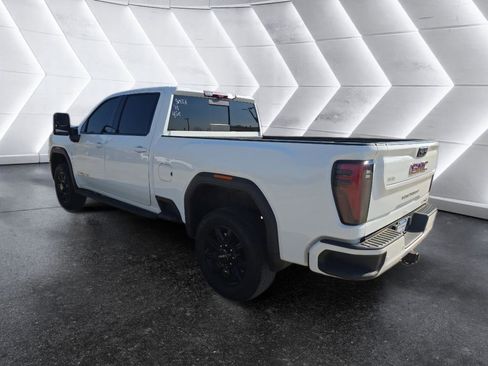 Used 2024 GMC Sierra 2500 AT4 w/ AT4 Premium Plus Package image 8