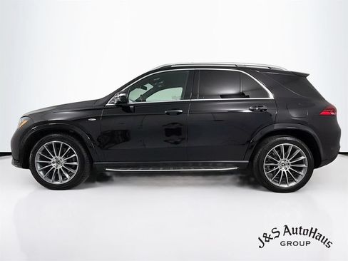 Used 2025 Mercedes-Benz GLE 450e 4MATIC image 4
