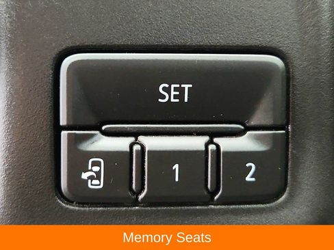 Used 2021 GMC Sierra 1500 Denali w/ Driver Alert Package II AWD/4WD image 21