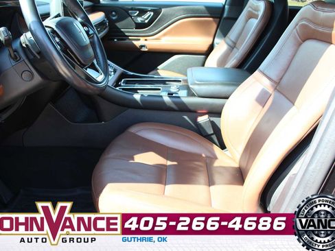 Used 2022 Lincoln Aviator Reserve w/ Equipment Group 201A AWD/4WD image 24