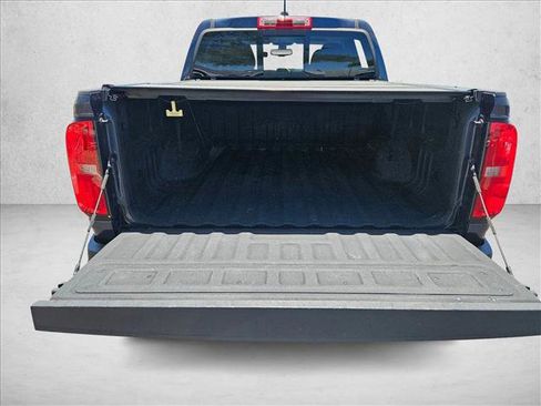 Used 2018 Chevrolet Colorado Z71 w/ Centennial Edition AWD/4WD image 6