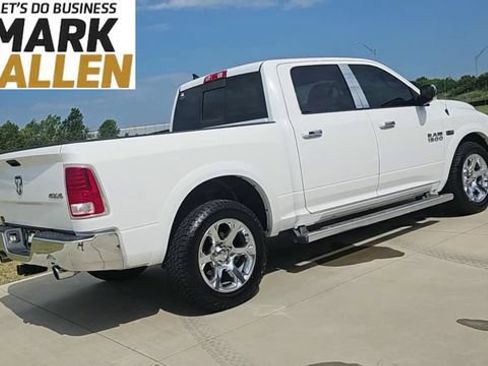 Used 2014 RAM 1500 Laramie w/ Convenience Group AWD/4WD image 8