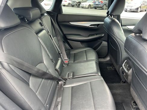 Used 2019 INFINITI QX50 Luxe AWD/4WD image 33