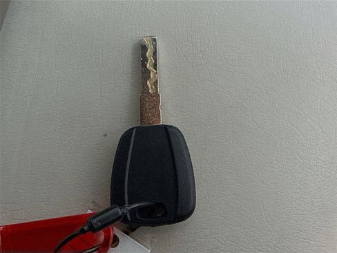 Used 2018 Maserati GranTurismo Sport image 6