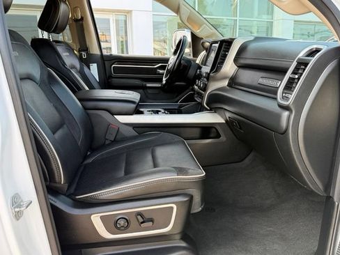 Used 2020 RAM 1500 Laramie AWD/4WD image 24