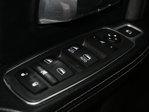 Used 2022 RAM 2500 Laramie AWD/4WD image 42