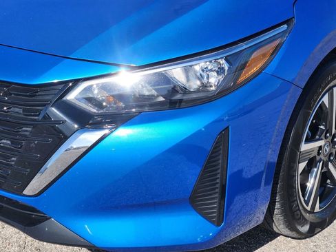 Used 2024 Nissan Sentra SV image 10