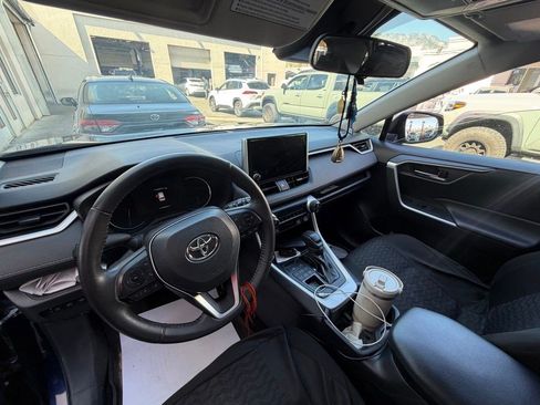 Used 2023 Toyota RAV4 XLE w/ Convenience Package AWD/4WD image 12