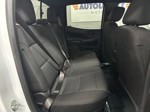 Used 2024 Chevrolet Colorado Trail Boss AWD/4WD image 21