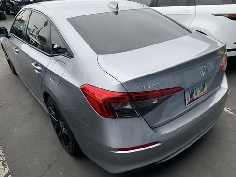 Used 2022 Honda Civic Sport image 8