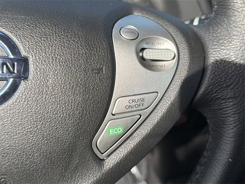 Used 2015 Nissan Leaf S w/ Charge Package image 25