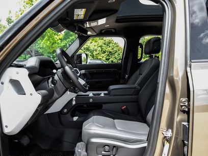 New 2026 Land Rover Defender 110 X-Dynamic SE