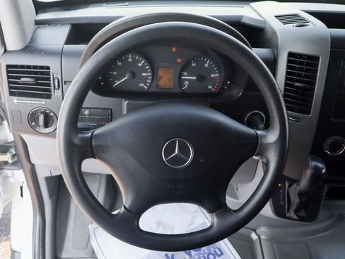 Used 2012 Mercedes-Benz Sprinter 3500 image 18
