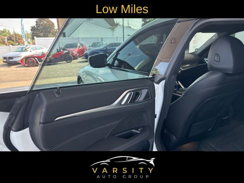 Used 2022 BMW i4 M50 w/ Premium Package image 9