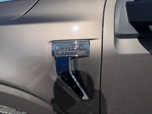 Used 2022 Ford F150 Lariat AWD/4WD image 12