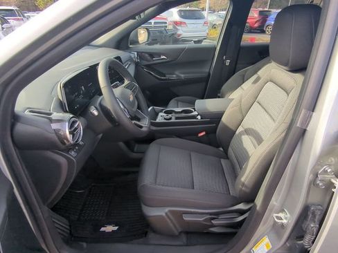 New 2026 Chevrolet Equinox LT w/ Safety and Technology Package image 22