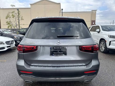 Used 2022 Mercedes-Benz GLB 250 image 6