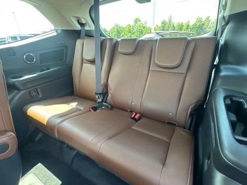 Certified 2023 Subaru Ascent Touring AWD/4WD image 13