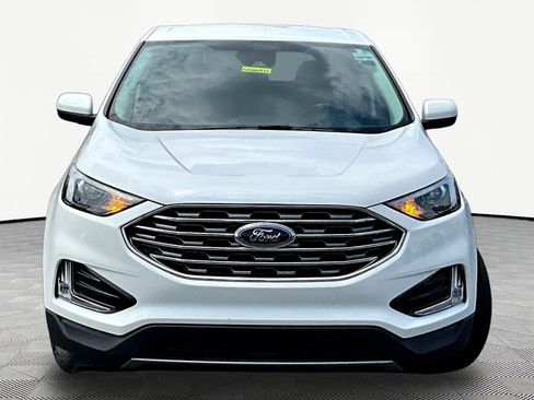 Used 2022 Ford Edge SEL w/ Convenience Package AWD/4WD image 2