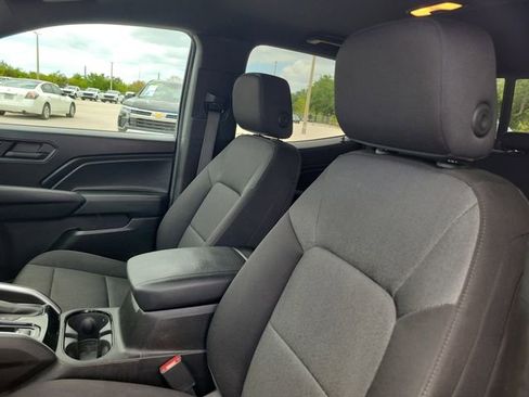 Used 2024 Chevrolet Colorado W/T image 13