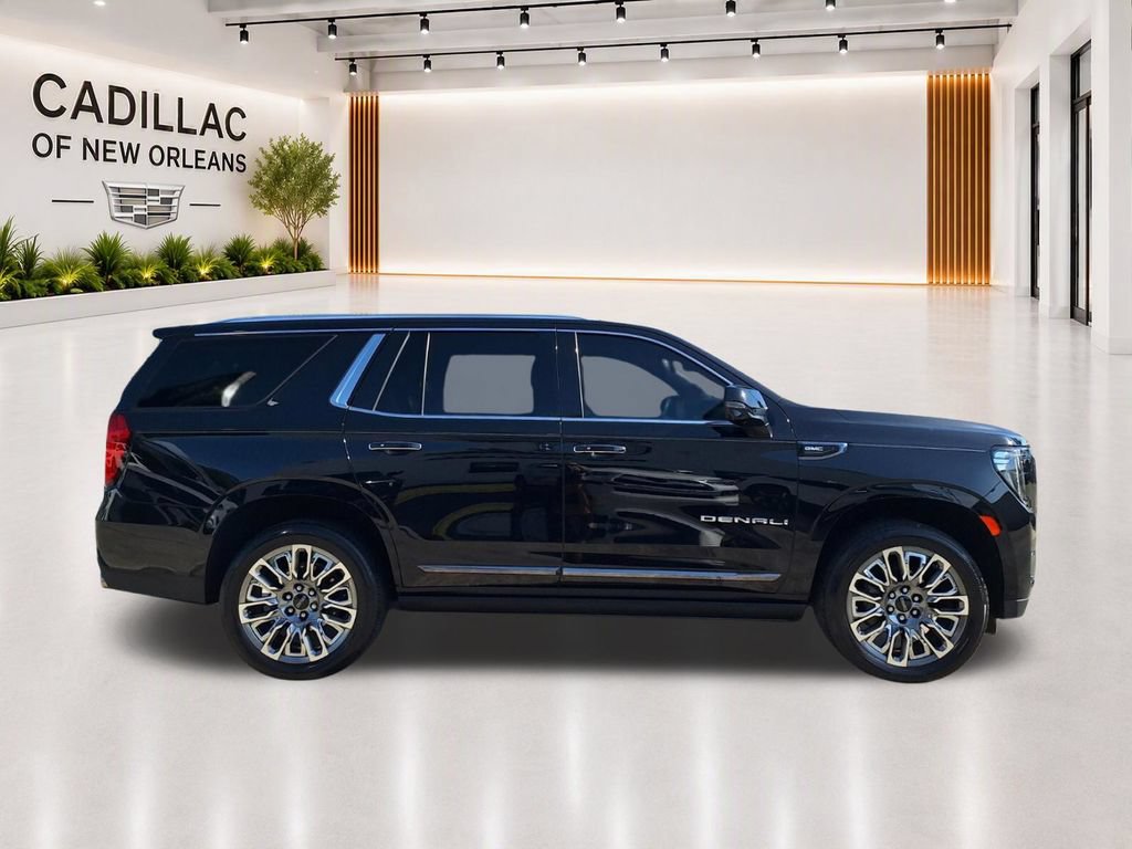 Used 2023 GMC Yukon Denali Ultimate AWD/4WD image 2