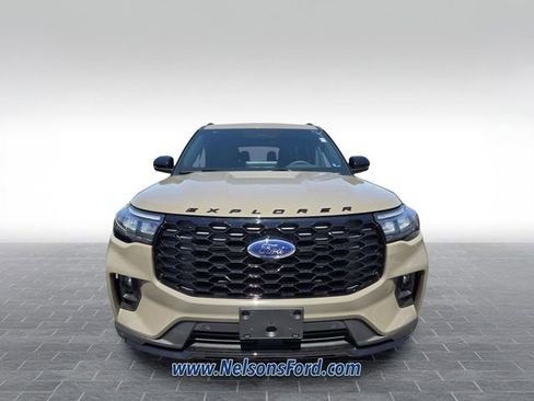 New 2026 Ford Explorer ST-Line AWD/4WD image 2