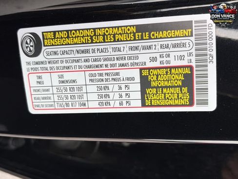 Used 2025 Volkswagen Atlas SE AWD/4WD image 29