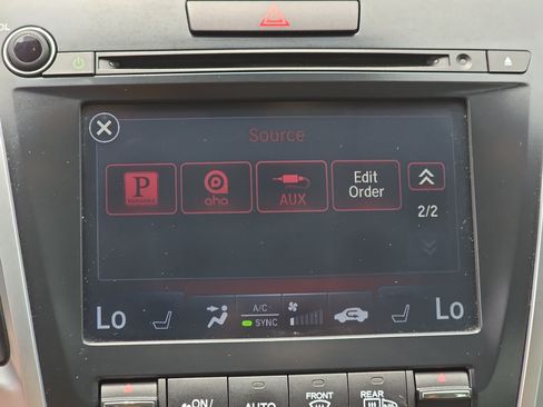 Used 2015 Acura TLX V6 w/ Technology Package FWD image 22