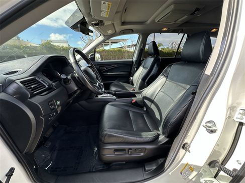 Used 2019 Honda Pilot Elite image 19