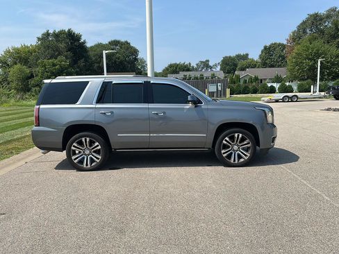 Used 2018 GMC Yukon Denali w/ Denali Ultimate Package AWD/4WD image 2