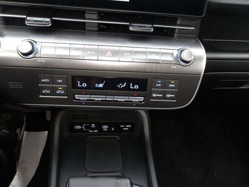 Certified 2026 Hyundai Kona SEL Sport AWD/4WD image 20